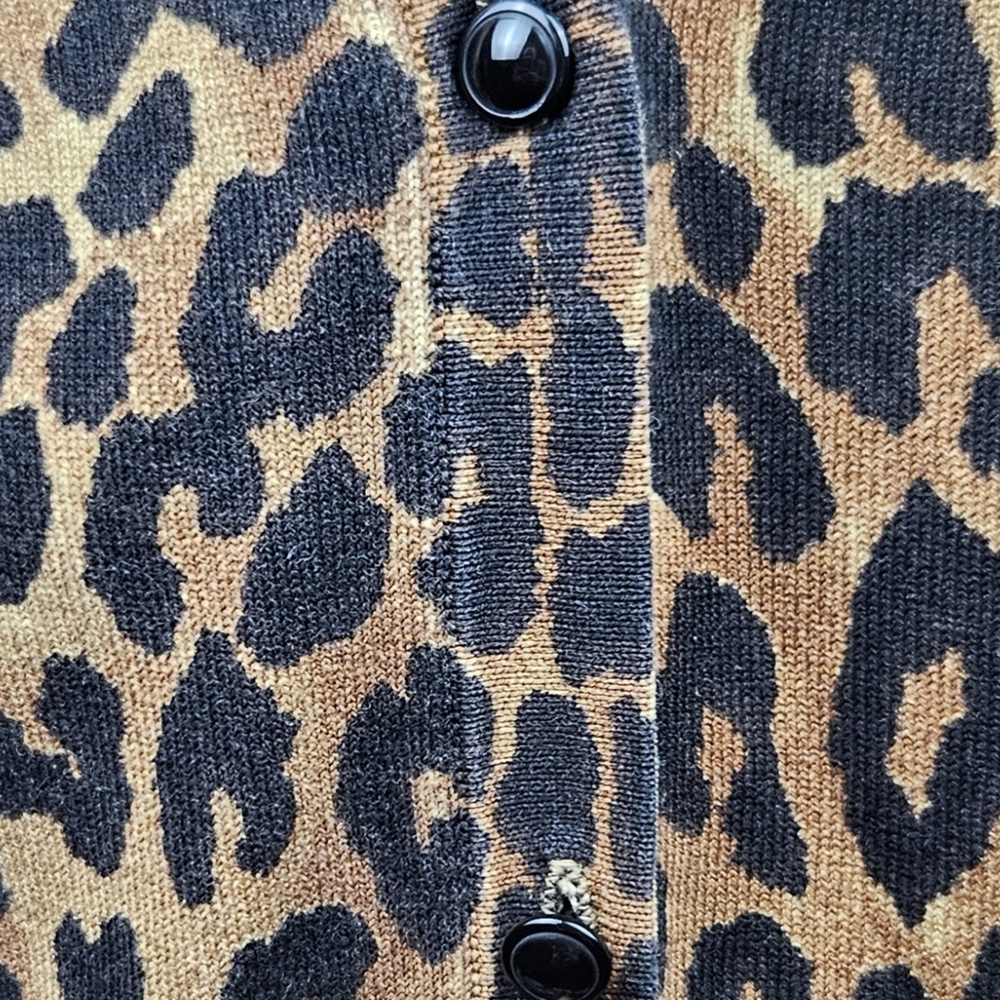Jones New York Signature Leopard Print Silk Cardigan M Classic Feminine‎ Luxury - Picture 3 of 5